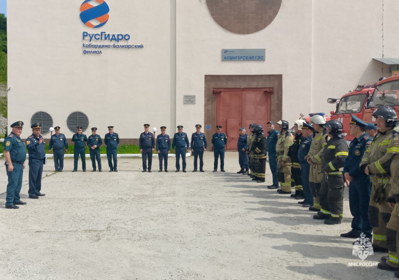 В Кабардино-Балкарии на гидроэлектростанции прошли пожарно-тактические учения