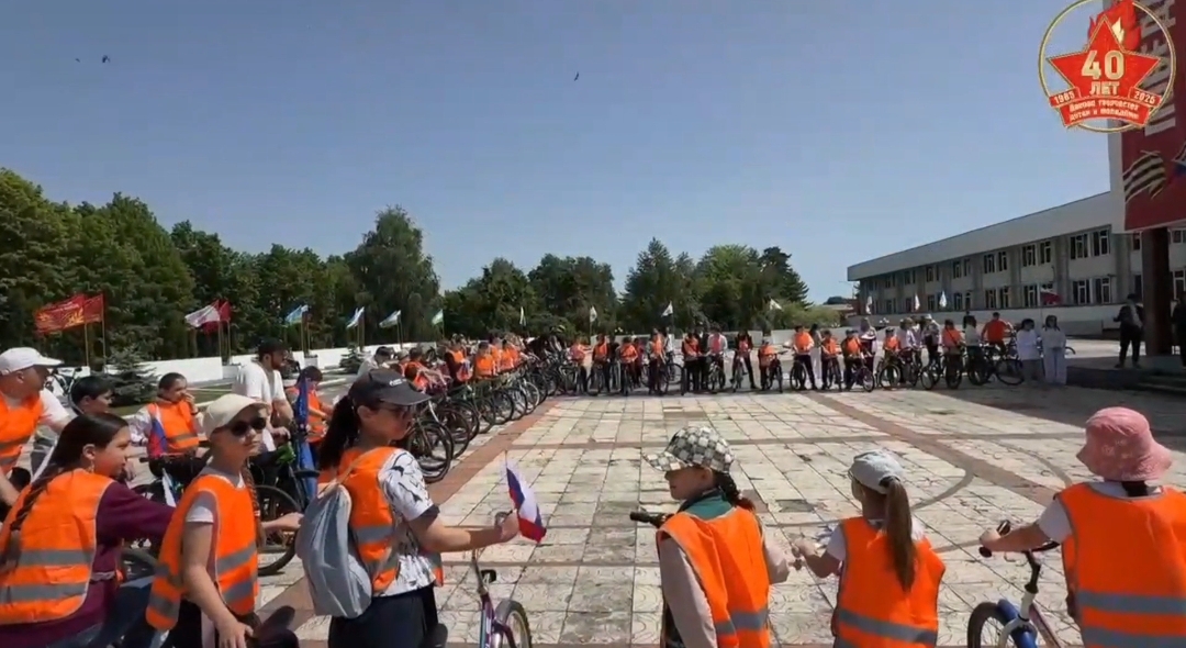 В Нальчике состоялся праздничный велопробег