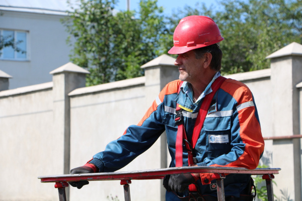 В Кабардино-Балкарии модернизировали более 100 км линий электропередачи  ﻿