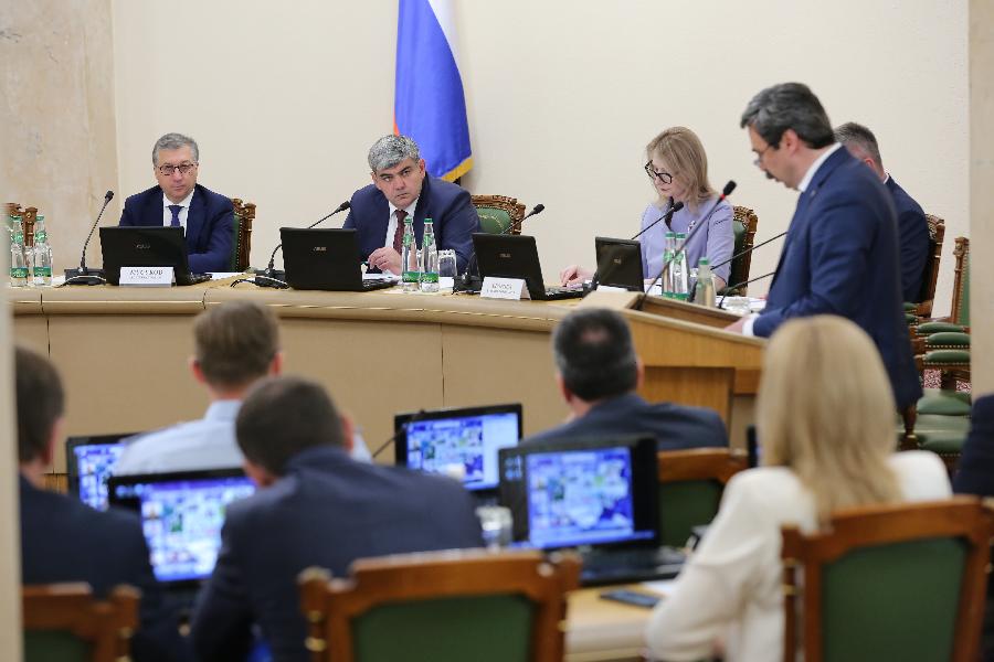 Казбек Коков провел заседание Антинаркотической комиссии КБР