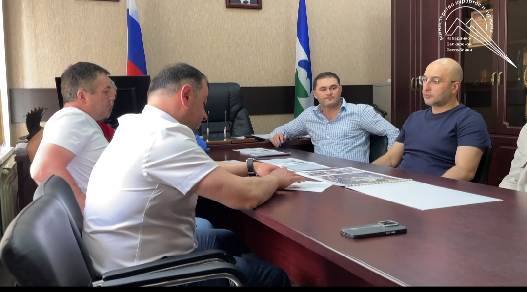 Министр курортов и туризма КБР с рабочим визитом посетил Эльбрусский район