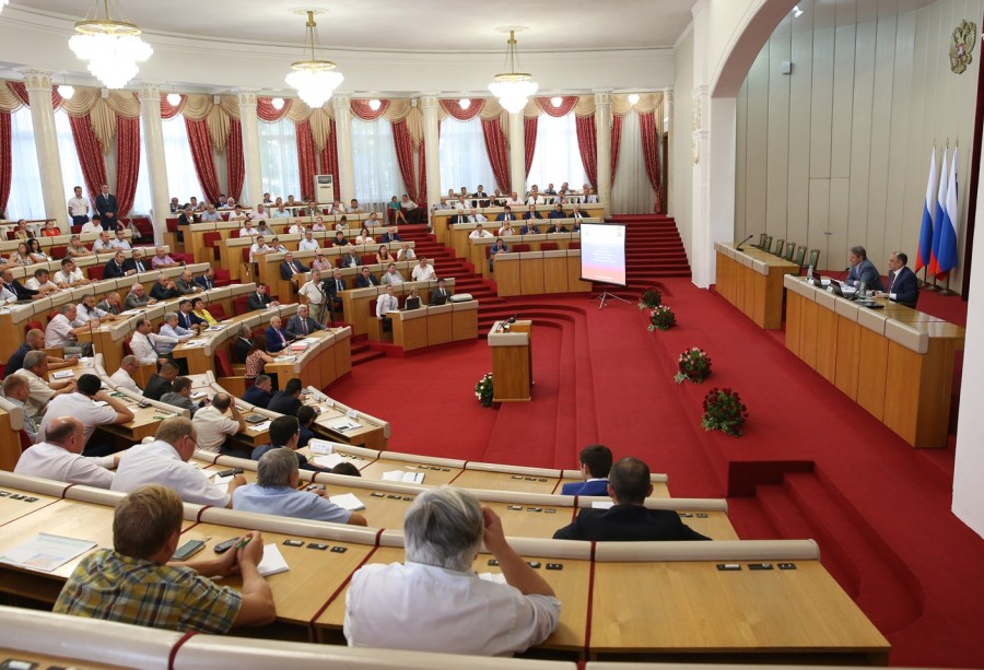 Александр Ткачев предложил кратно увеличить ставки субсидий по садам и питомникам