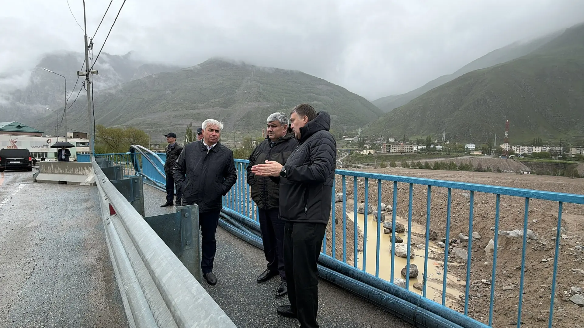 Казбек Коков посетил Эльбрусский район  
