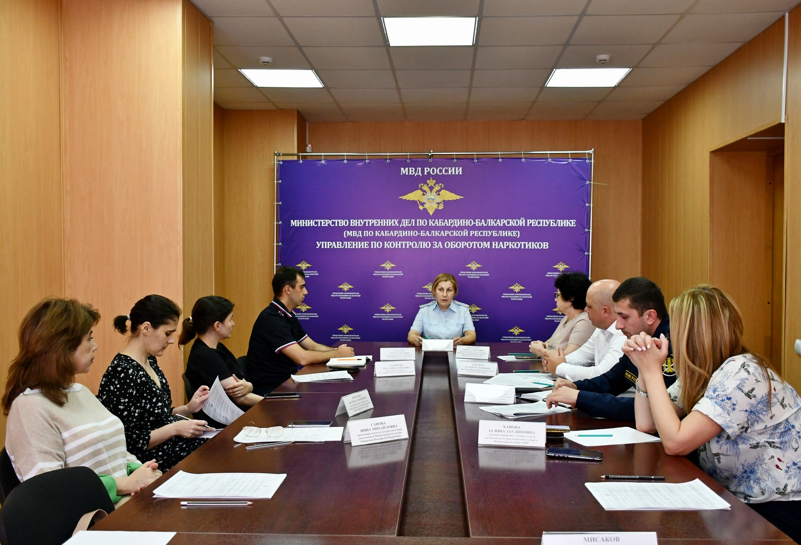 Сообщи, где торгуют смертью  ﻿