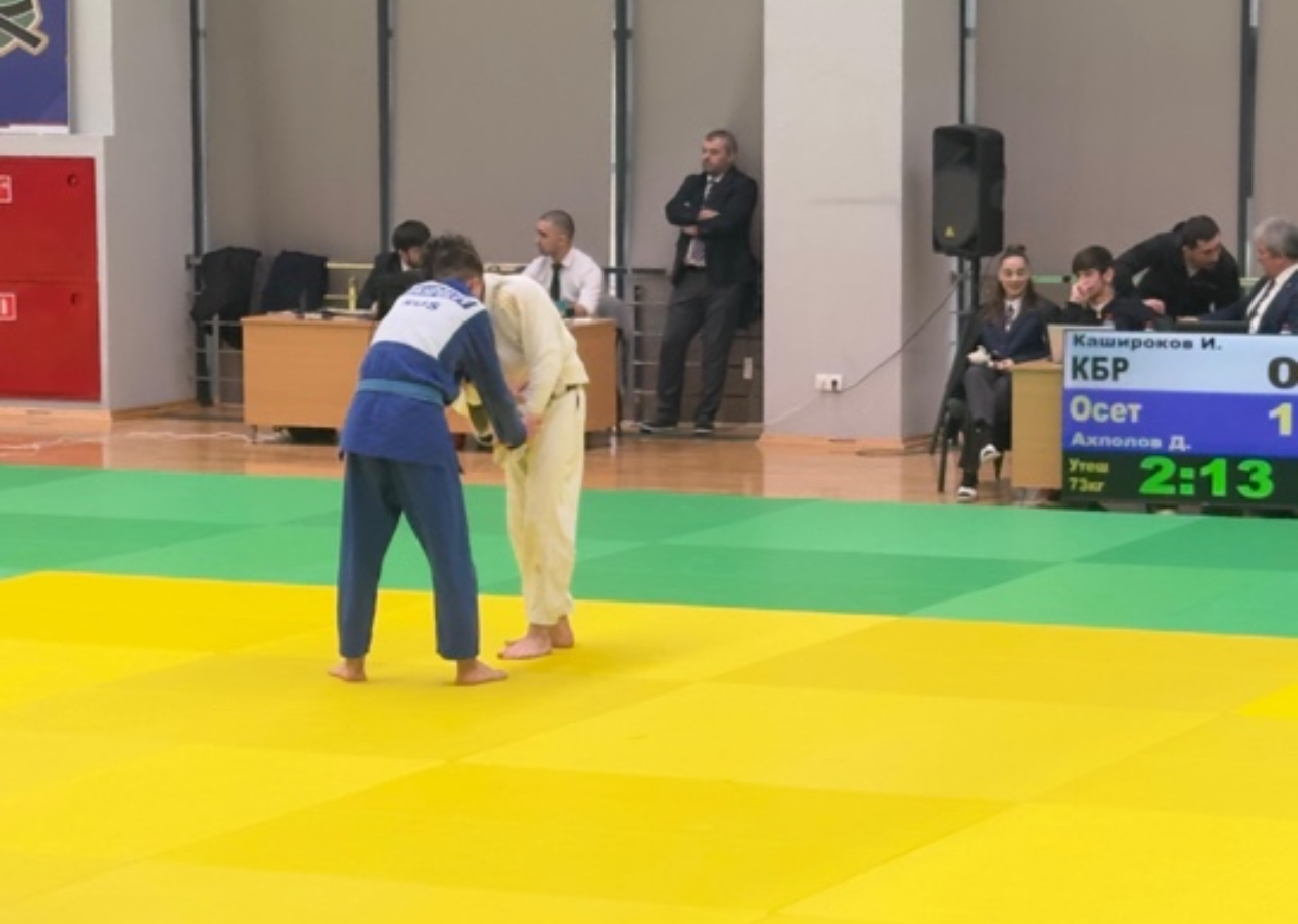 Дзюдоисты из КБР успешно выступили на соревнованиях в Грозном