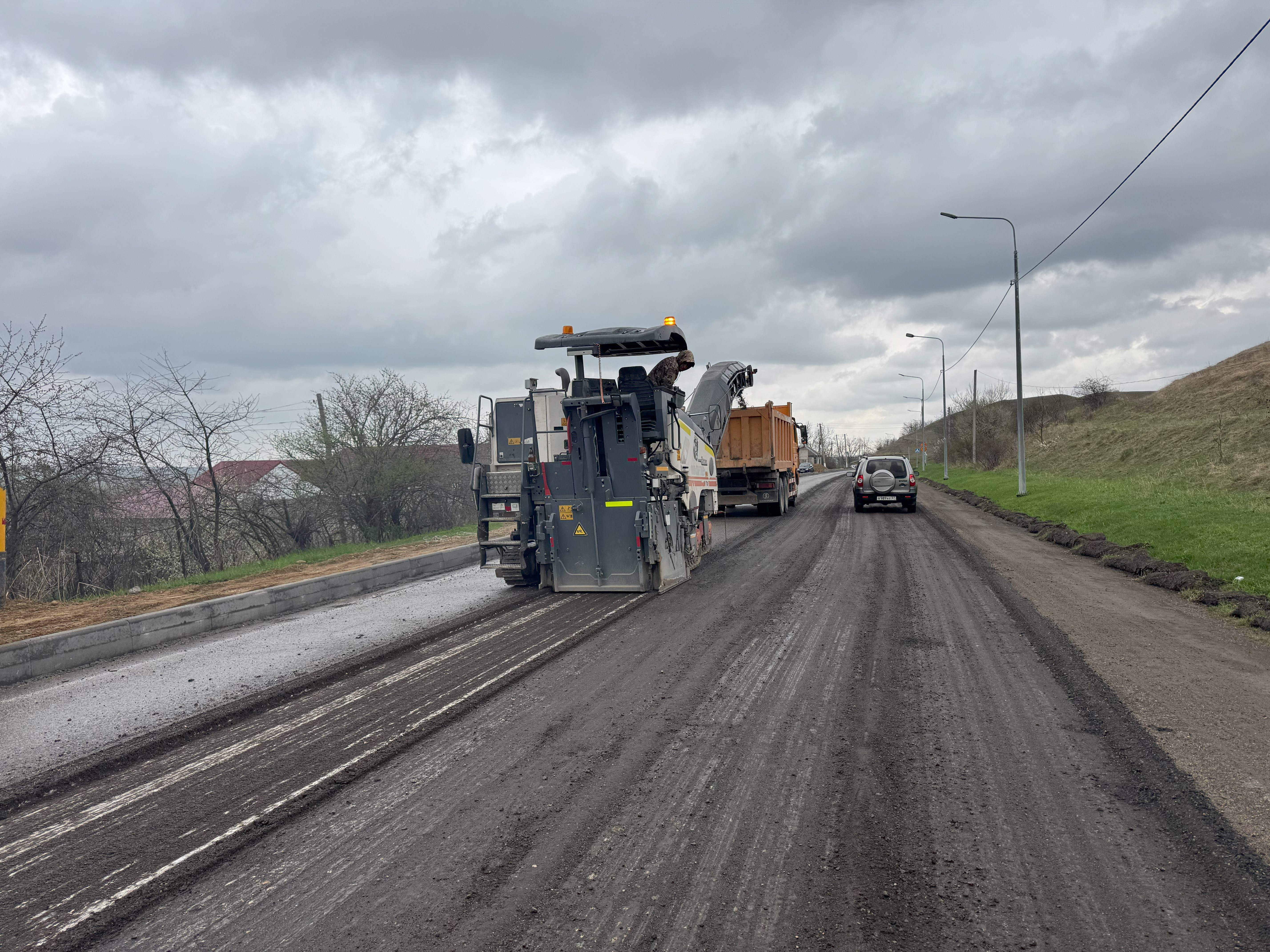 Продолжается ремонт автодороги Малка-Ингушли в Кабардино-Балкарии