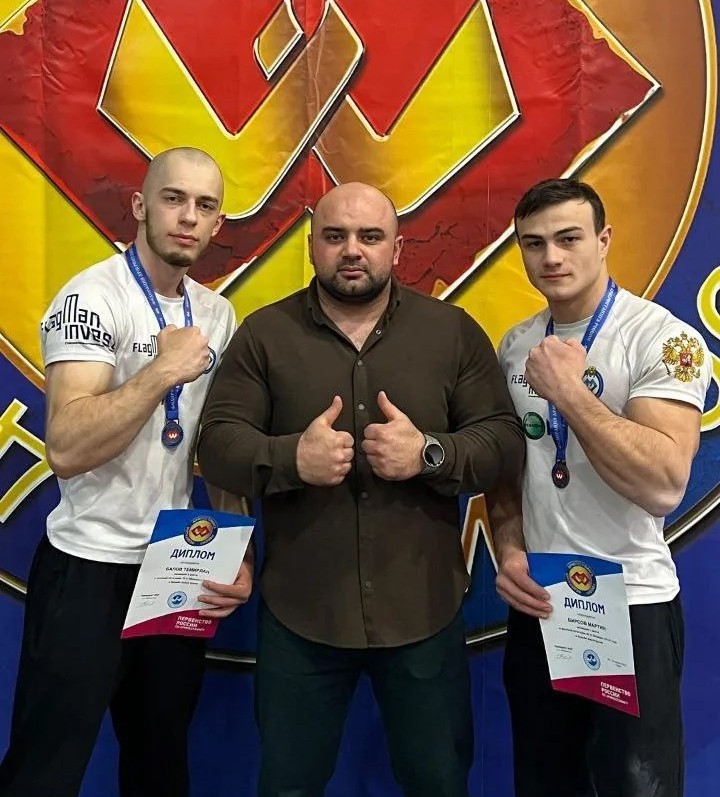 Спортсмены Баксанского района - первые в армрестлинге