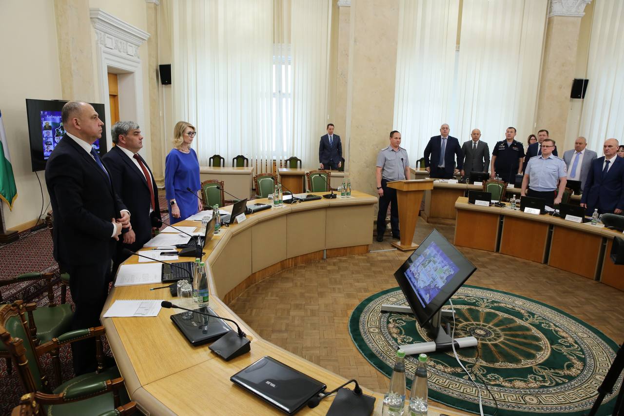 Глава КБР принял участие во Всероссийской акции «Минута молчания»