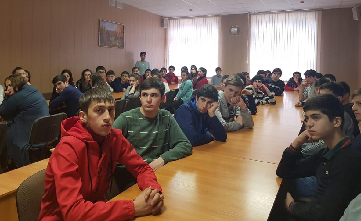 В колледжах КБР говорили о последствиях употребления наркотиков