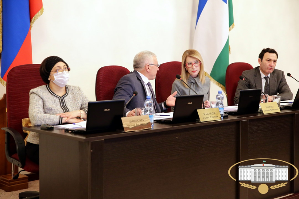 В Парламенте КБР прошло первое в новом году заседание президиума