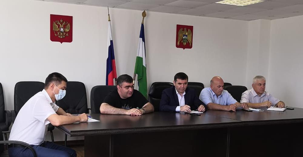 В Баксанском районе обсудили темпы вакцинации