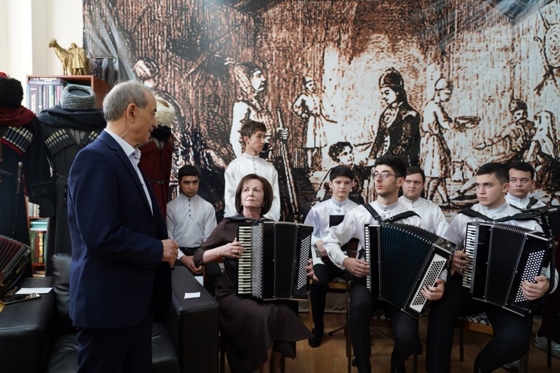 В центре адыгской культуры КБГУ состоялась встреча с известными музыкантами