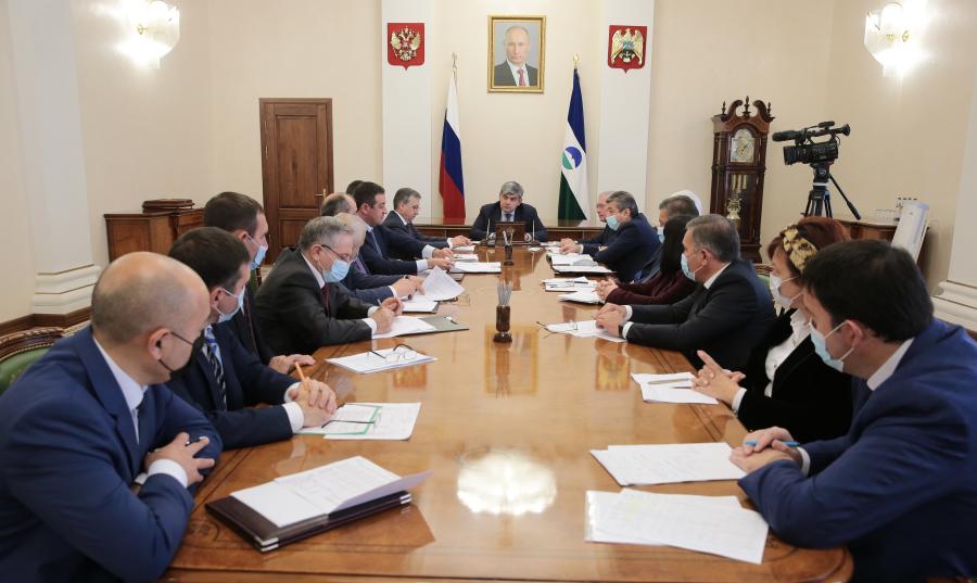 Глава КБР Казбек Коков провел «муниципальный час»