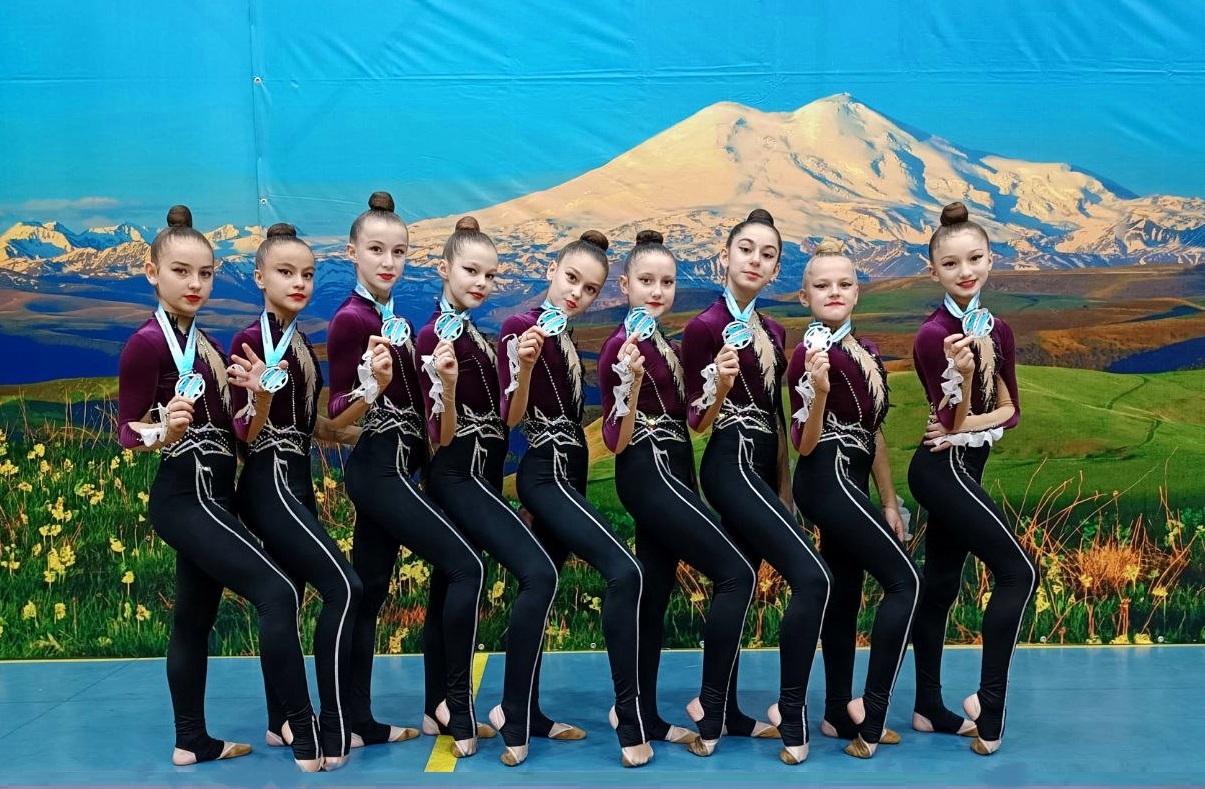 Юные красавицы КБР набрали серебра на турнире «Звезды Кавказа»