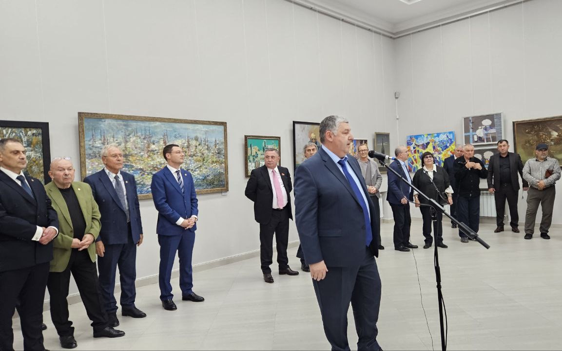 Юбилей Южного отделения РАХ отметили масштабной выставкой в Национальном музее КБР