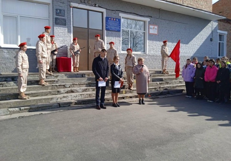 В станице Солдатской открыли мемориальную доску Дмитрию Скибо