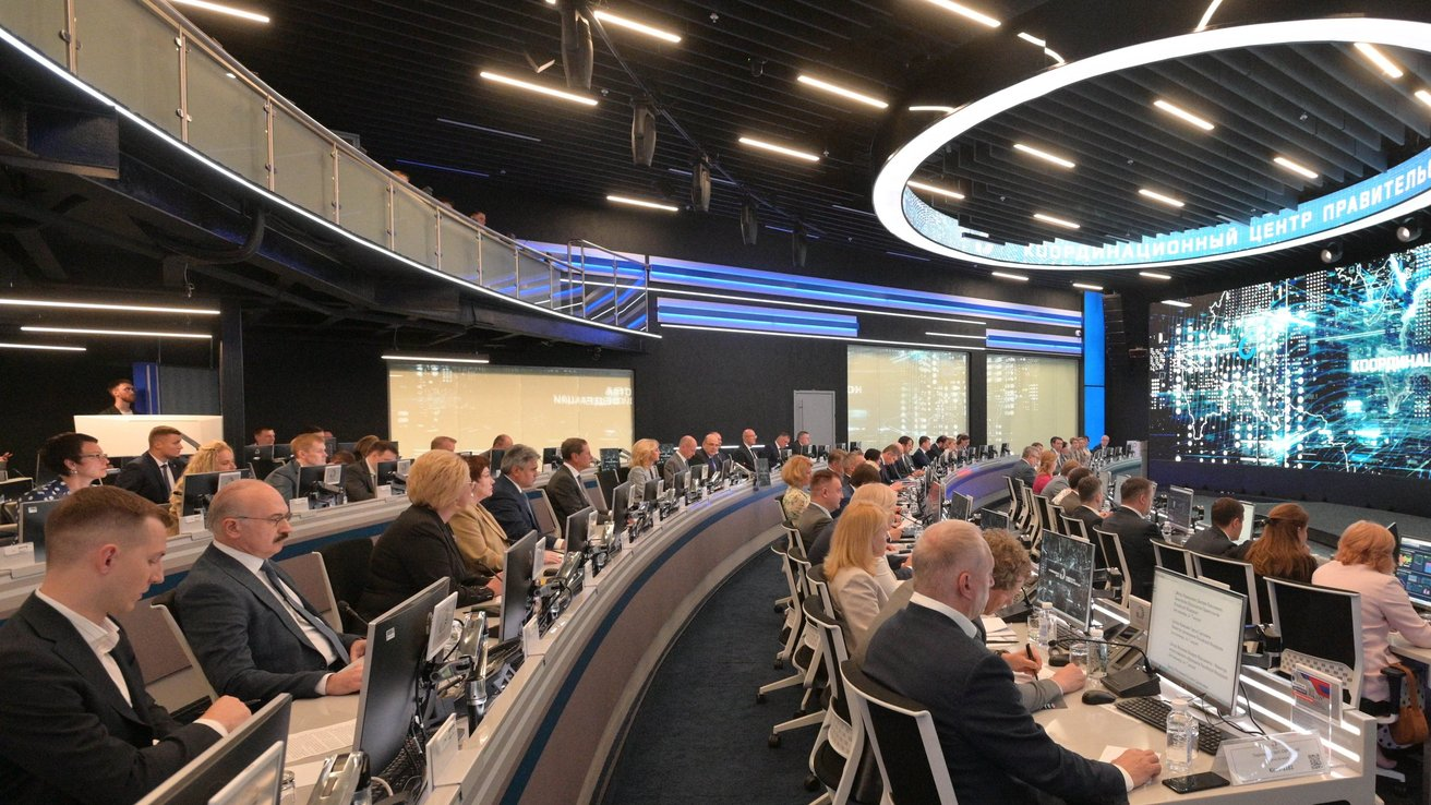 Дмитрий Чернышенко рассказал о нацпроекте «Молодежь и дети»