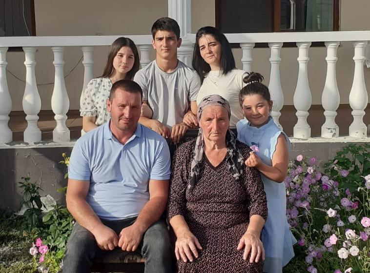 Семья из Кабардино-Балкарии победила во Всероссийском конкурсе «Семья года - 2021» 