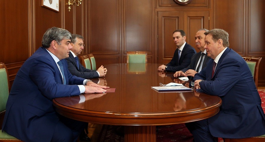 Руководству Кабардино-Балкарии официально представлен новый управляющий Отделением Банка России по КБР