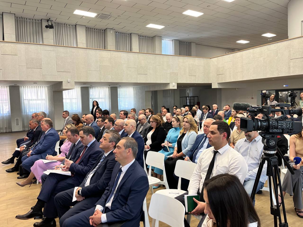 На встрече с Сергеем Назаровым обсудили «прорывные» проекты региона