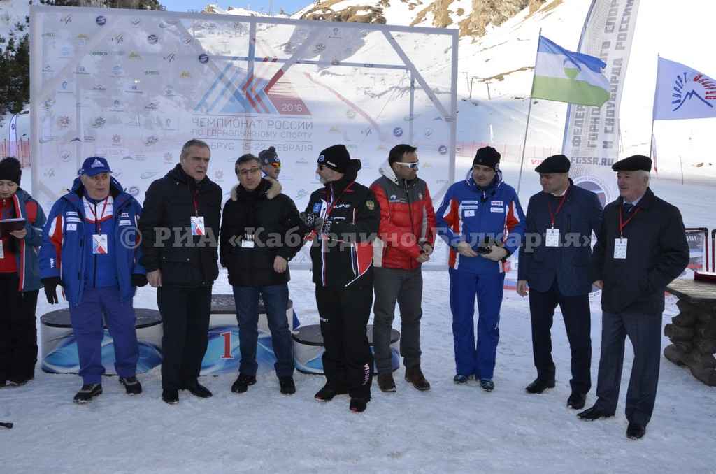 Чемпионат России по горнолыжному спорту  открылся в Приэльбрусье