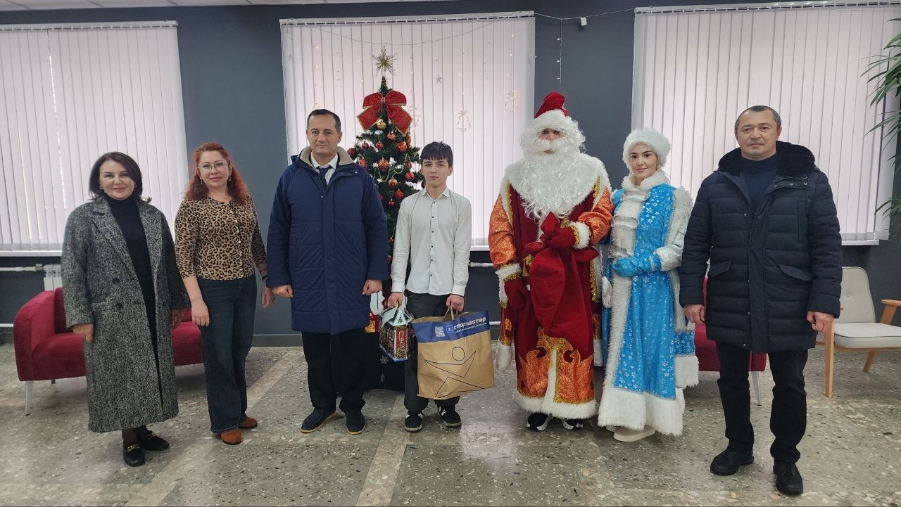 "Ёлка желаний" в Баксане