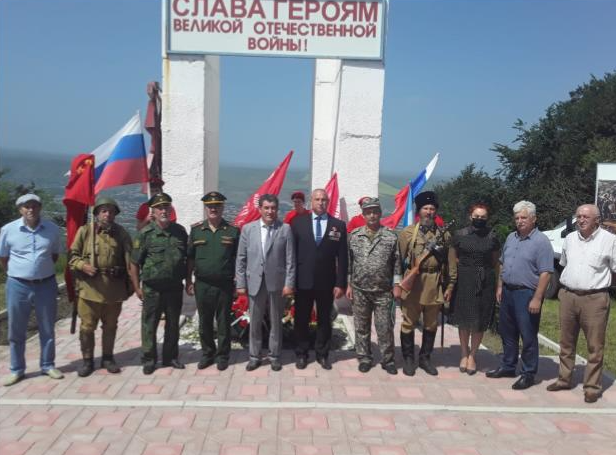 В Баксанском районе состоялось восхождение на легендарную высоту 910