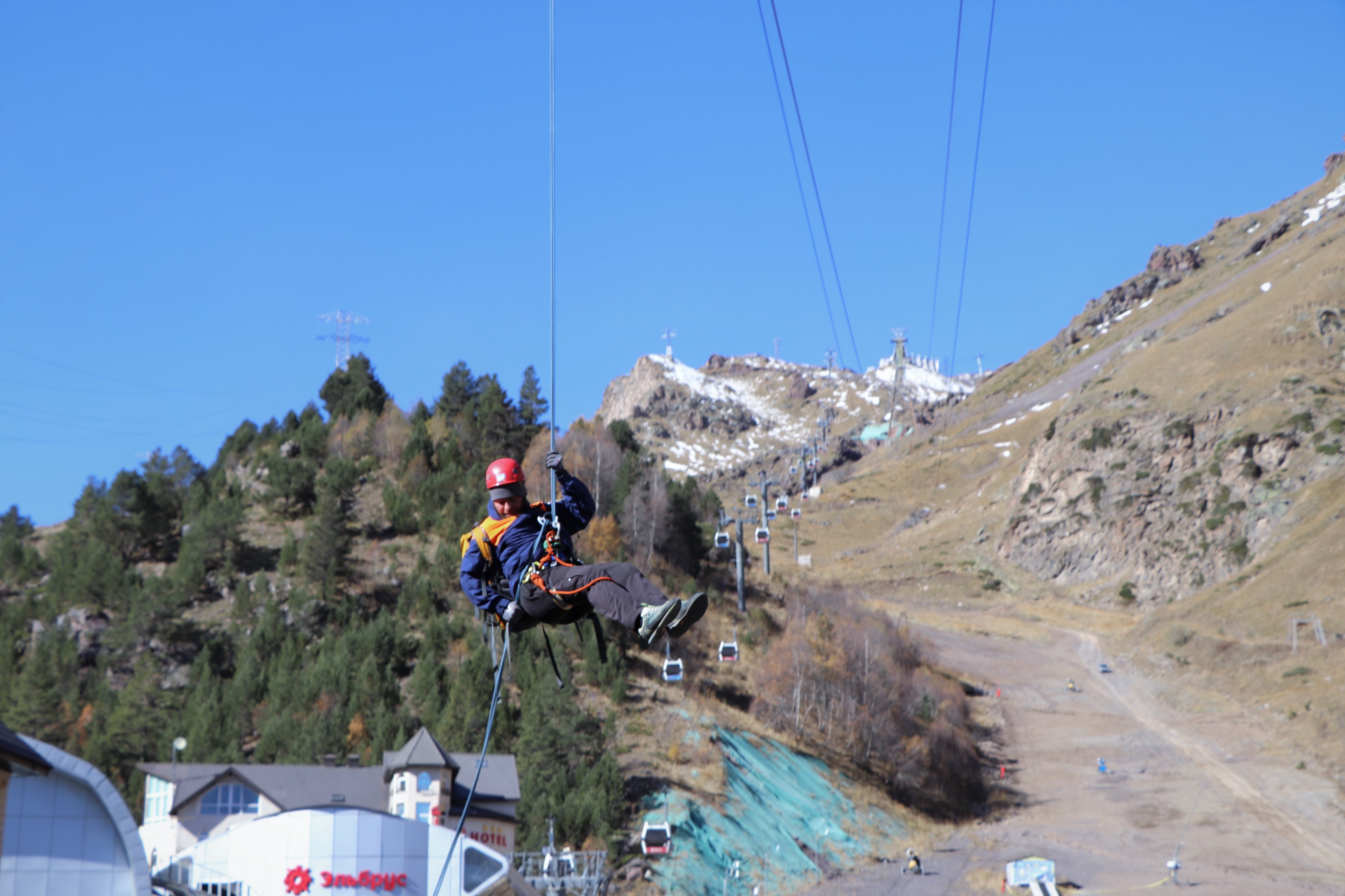 В Приэльбрусье прошли учения спасателей