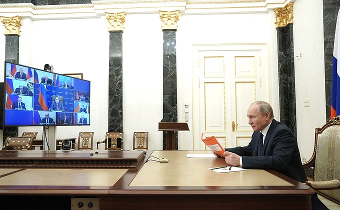 Путин назвал целевой показатель по туризму для Крыма