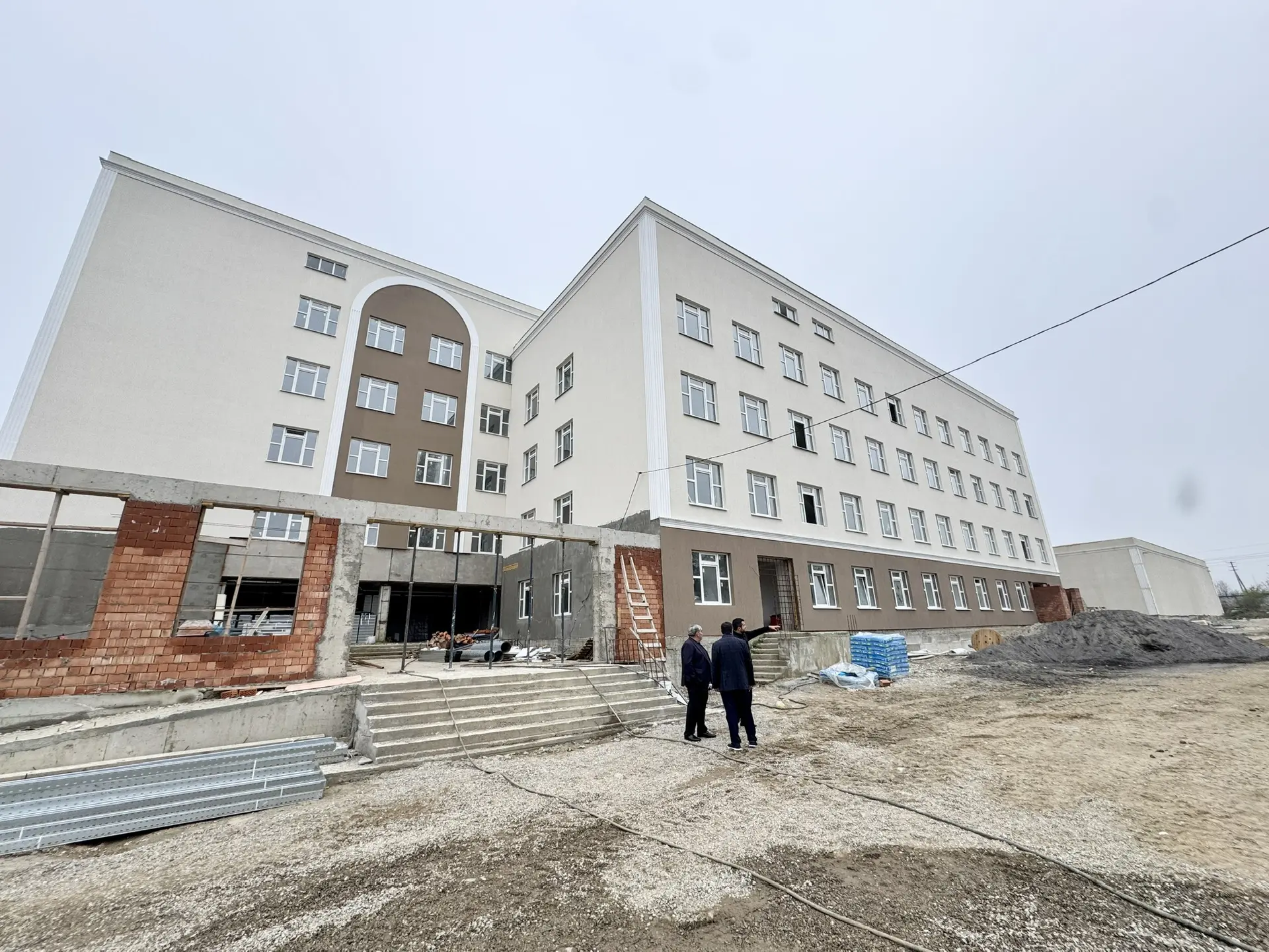 Казбек Коков проинспектировал объекты здравоохранения