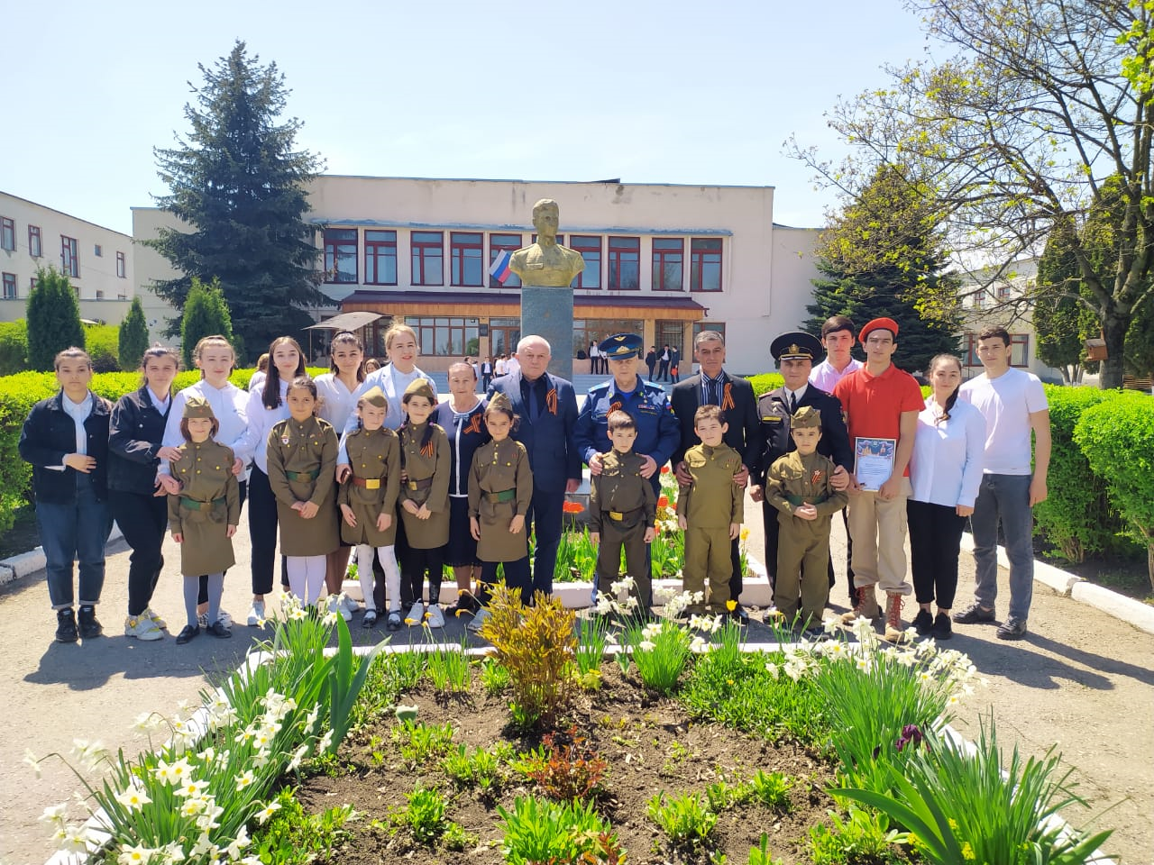 В Черекском районе состоялась встреча Героя России с учащимися