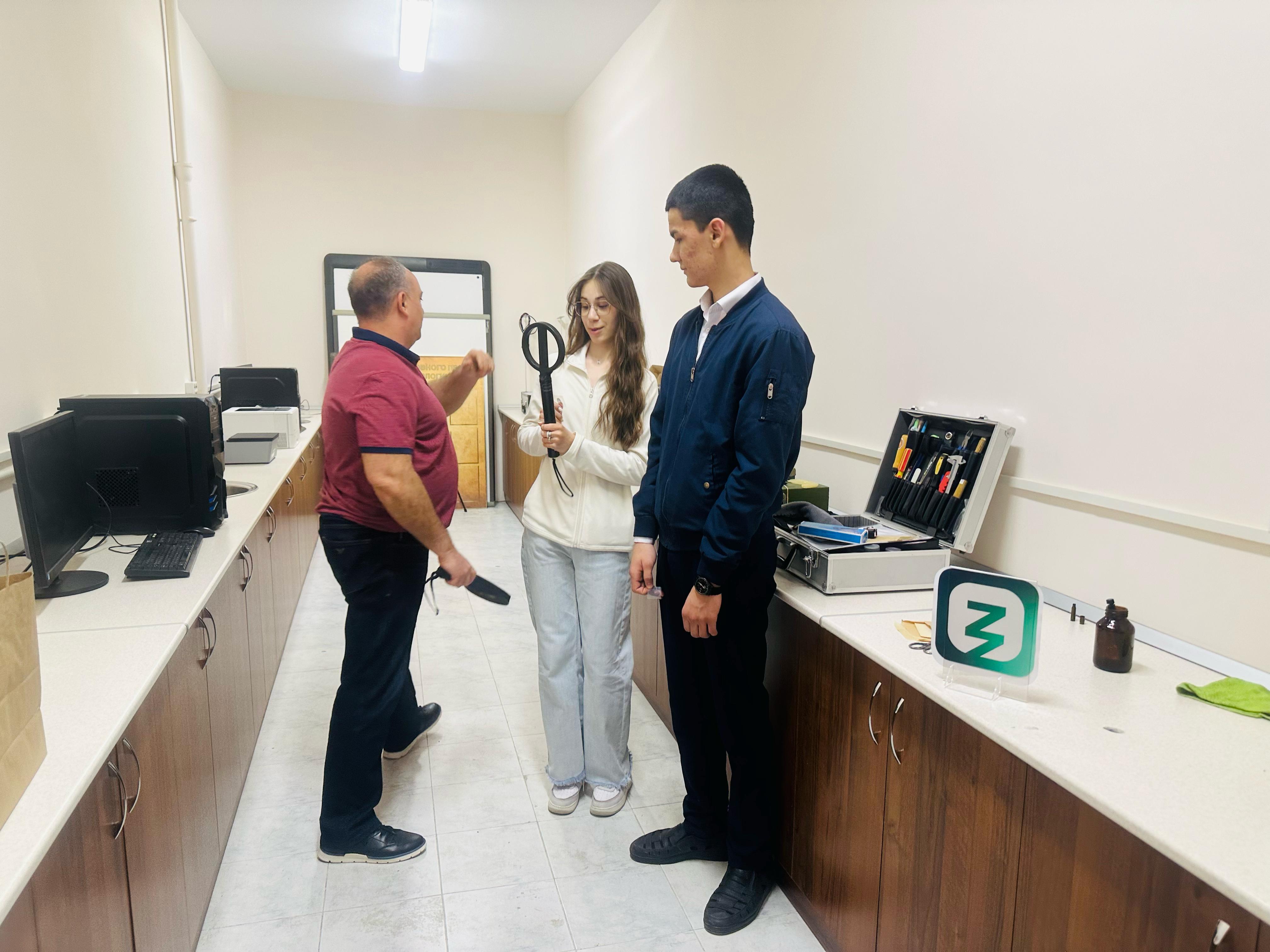 Ранний старт – залог успешной карьеры: школьники Нальчика узнали о возможностях профессиональной реализации