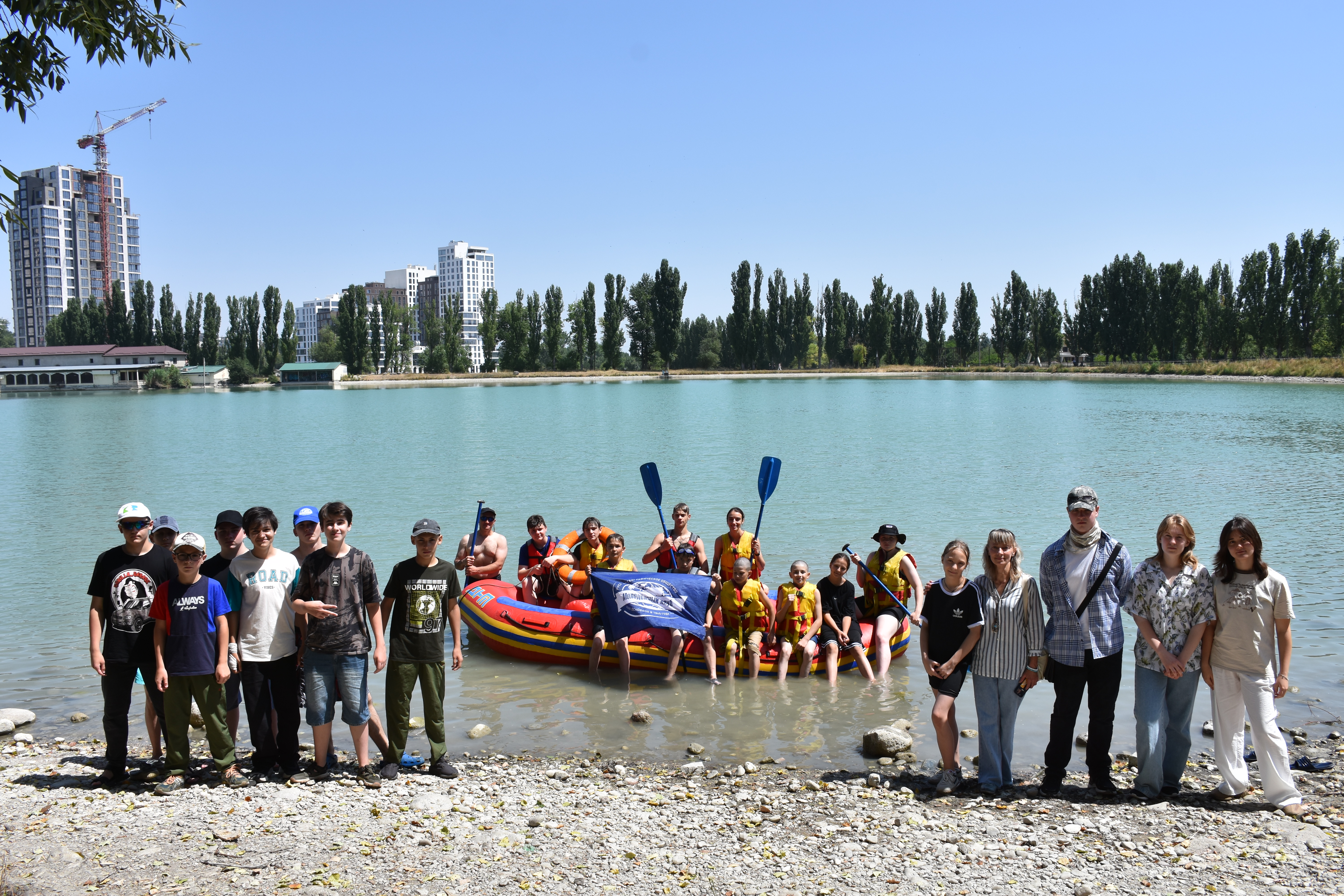 Как оказать помощь утопающему