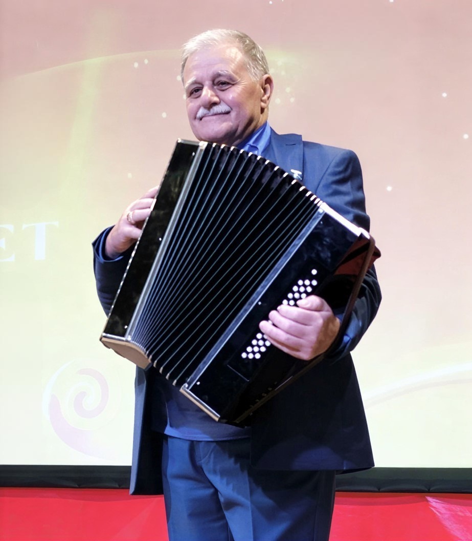 Вечер гармониста Михаила Кодзова