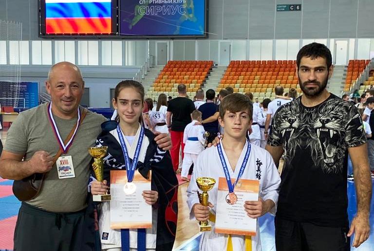 Юные каратисты КБР результативно выступили в Сочи
