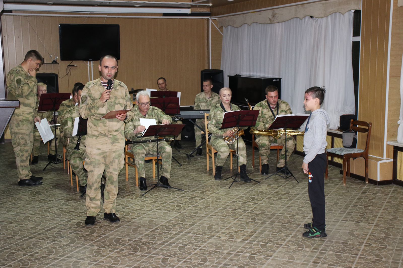 Оркестр Росгвардии выступил с концертом для гостей Нальчика