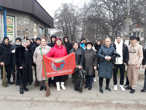 Жители нальчикского микрорайона поблагодарили студентов