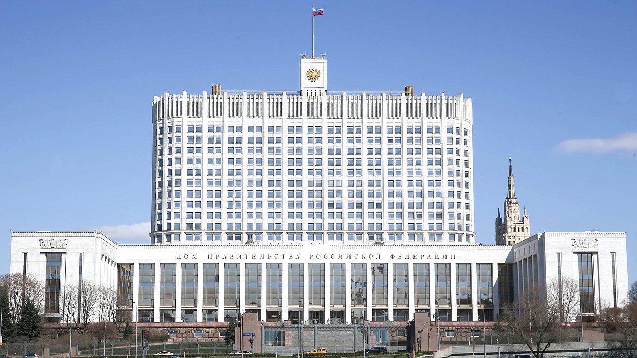 Правительство России приостановило плановые проверки субъектов бизнеса