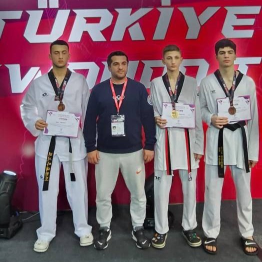 Юные тхэквондисты Кабардино-Балкарии успешно выступили на крупных международных соревнованиях