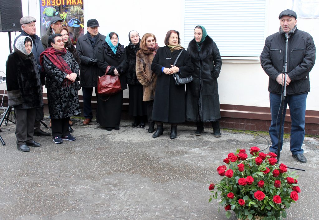 В Нальчике увековечили память работников искусства