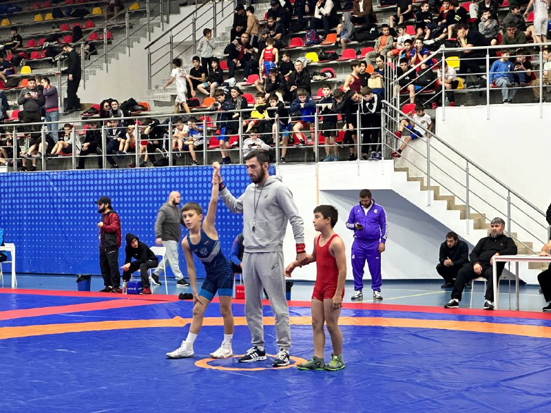 В Нальчике проходит борцовский турнир памяти Владимира Лобжанидзе  