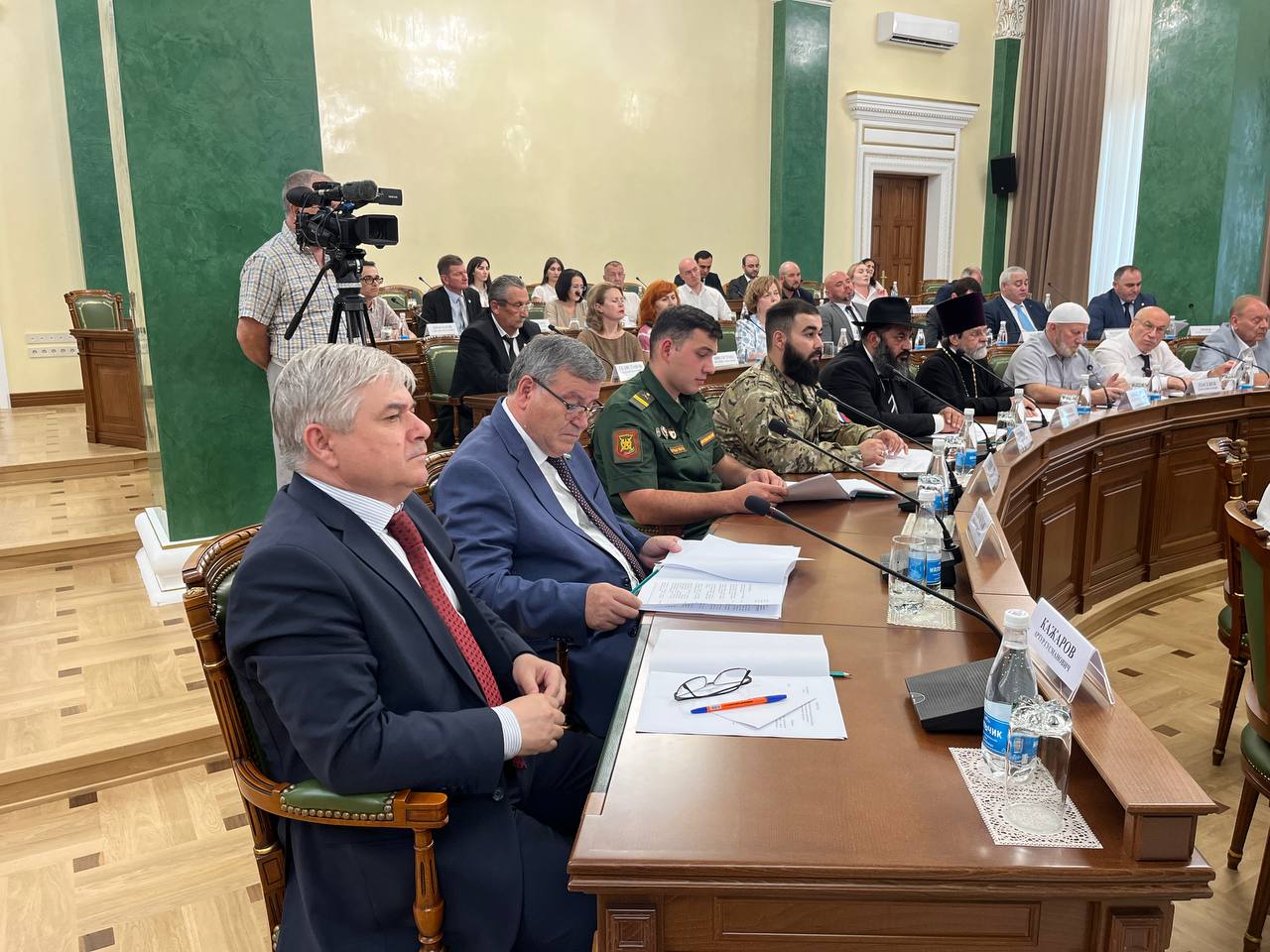 Усилить роль традиционных ценностей в обществе