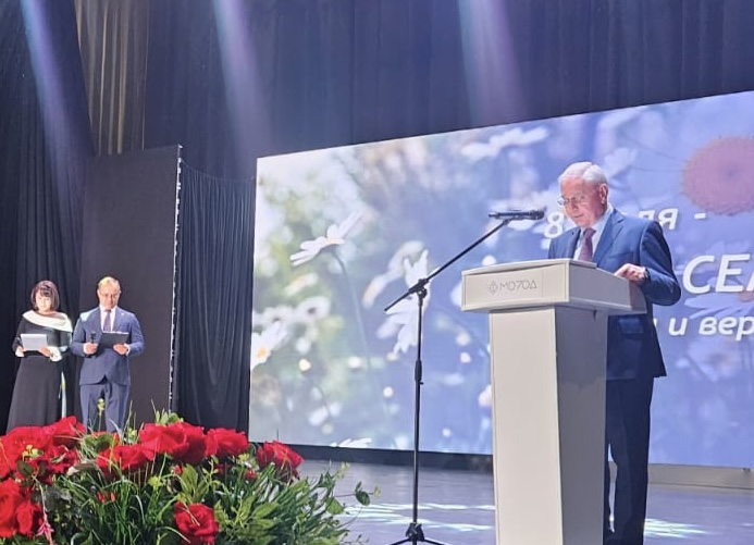 В Кабардино-Балкарии чествовали семьи, удостоенные медали «За любовь и верность»