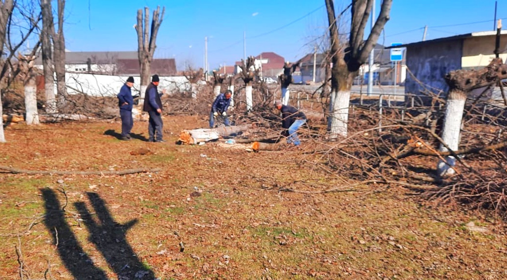 В Баксанском районе очищают территорию