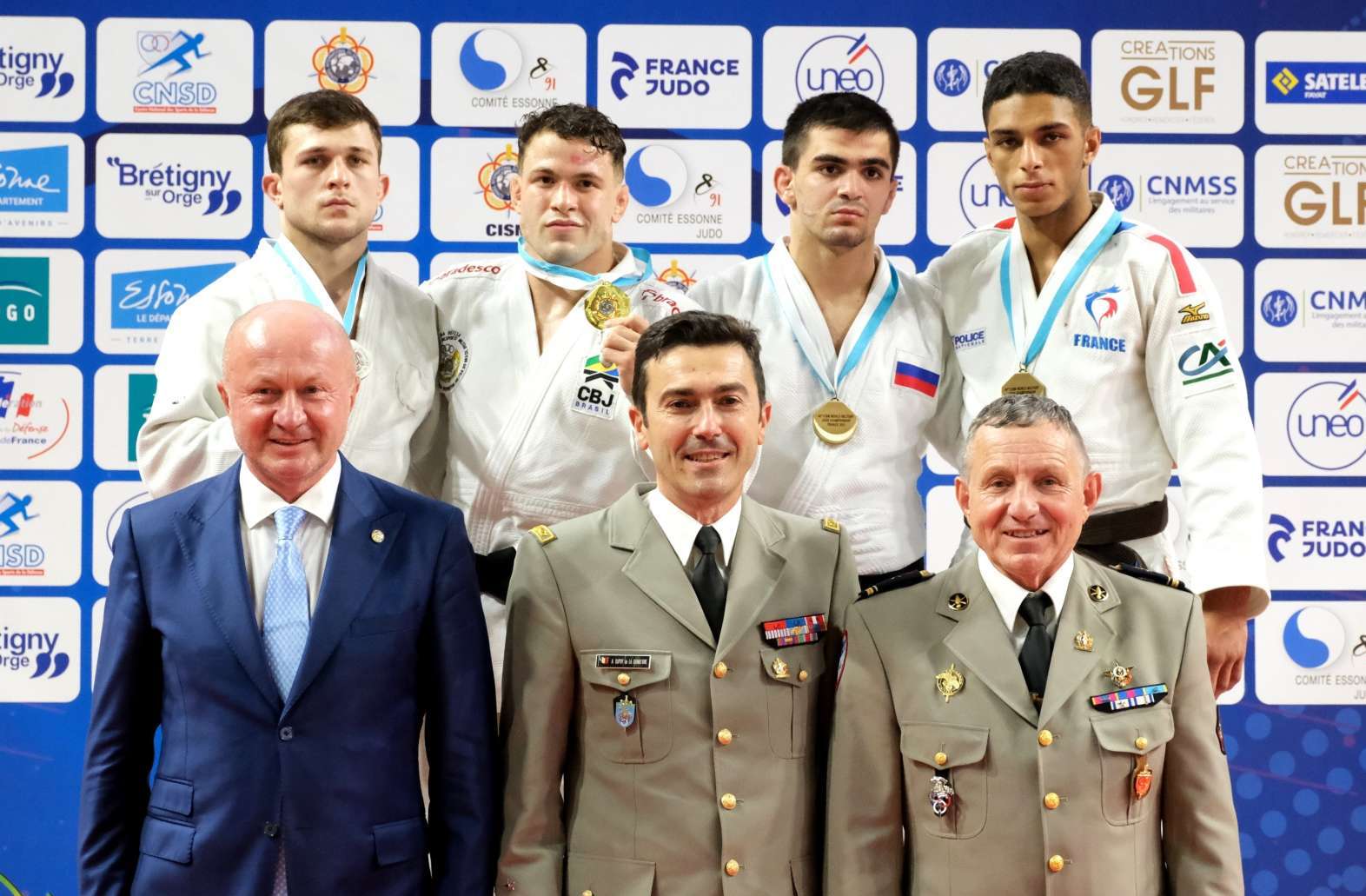 Увидеть Париж и победить