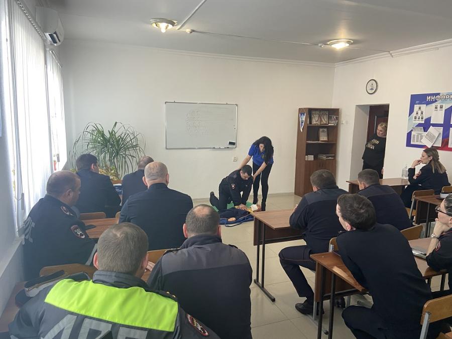 Мастер-класс по правилам оказания первой помощи пострадавшим в автоавариях  