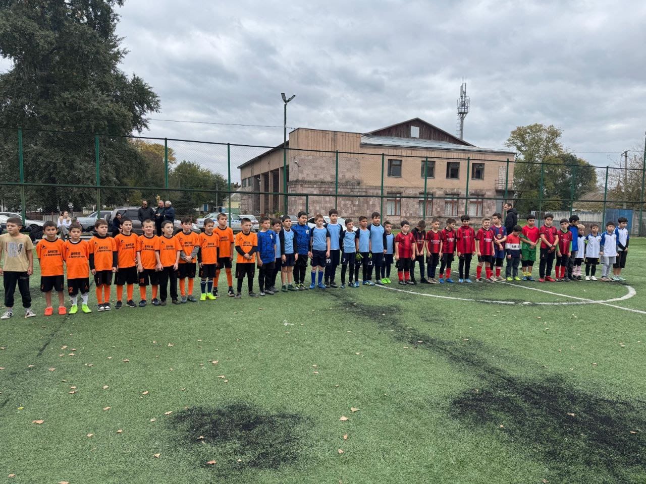 Памяти защитников