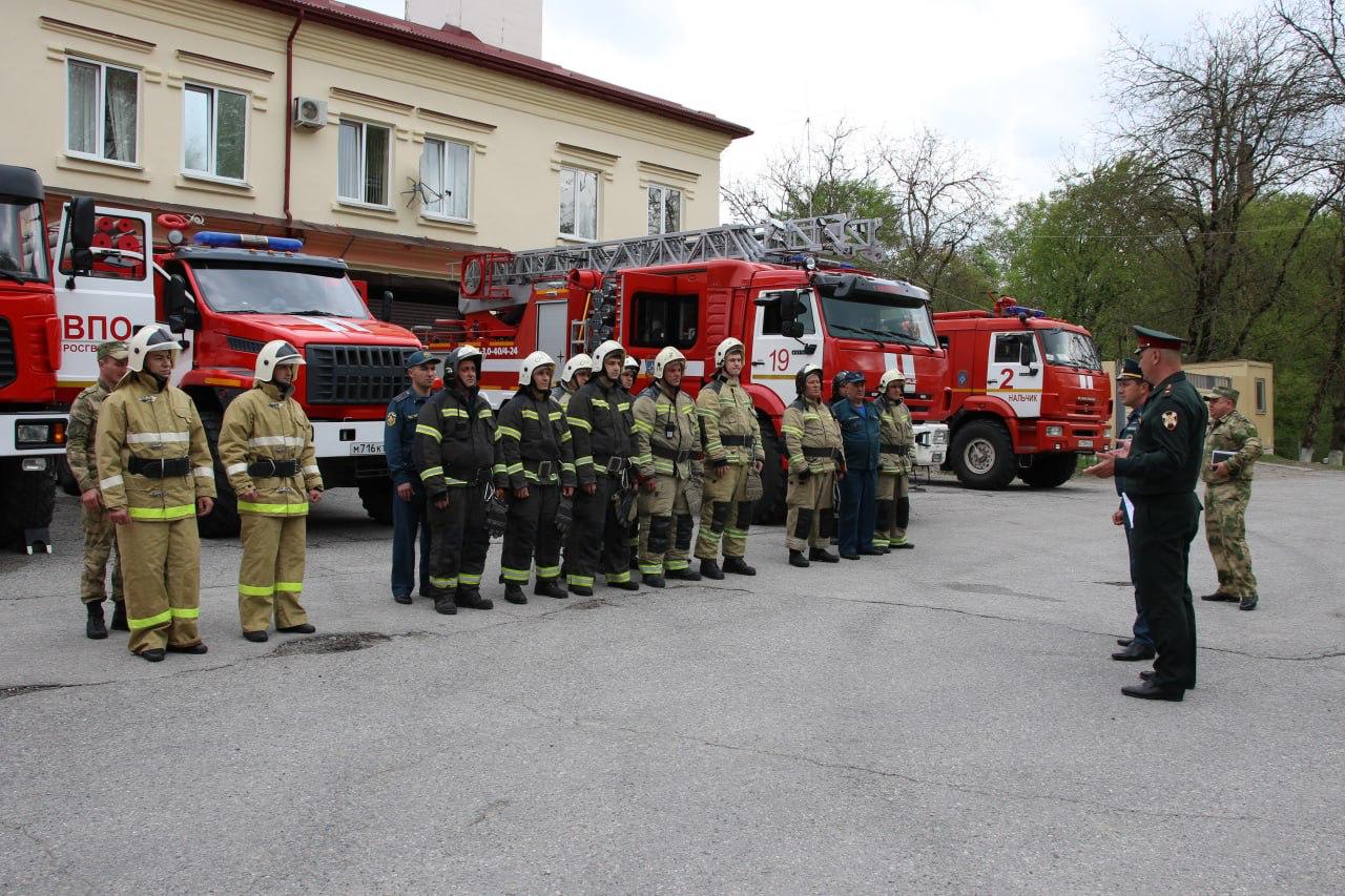 Совместное тактико-пожарное занятие провели Росгвардия и МЧС