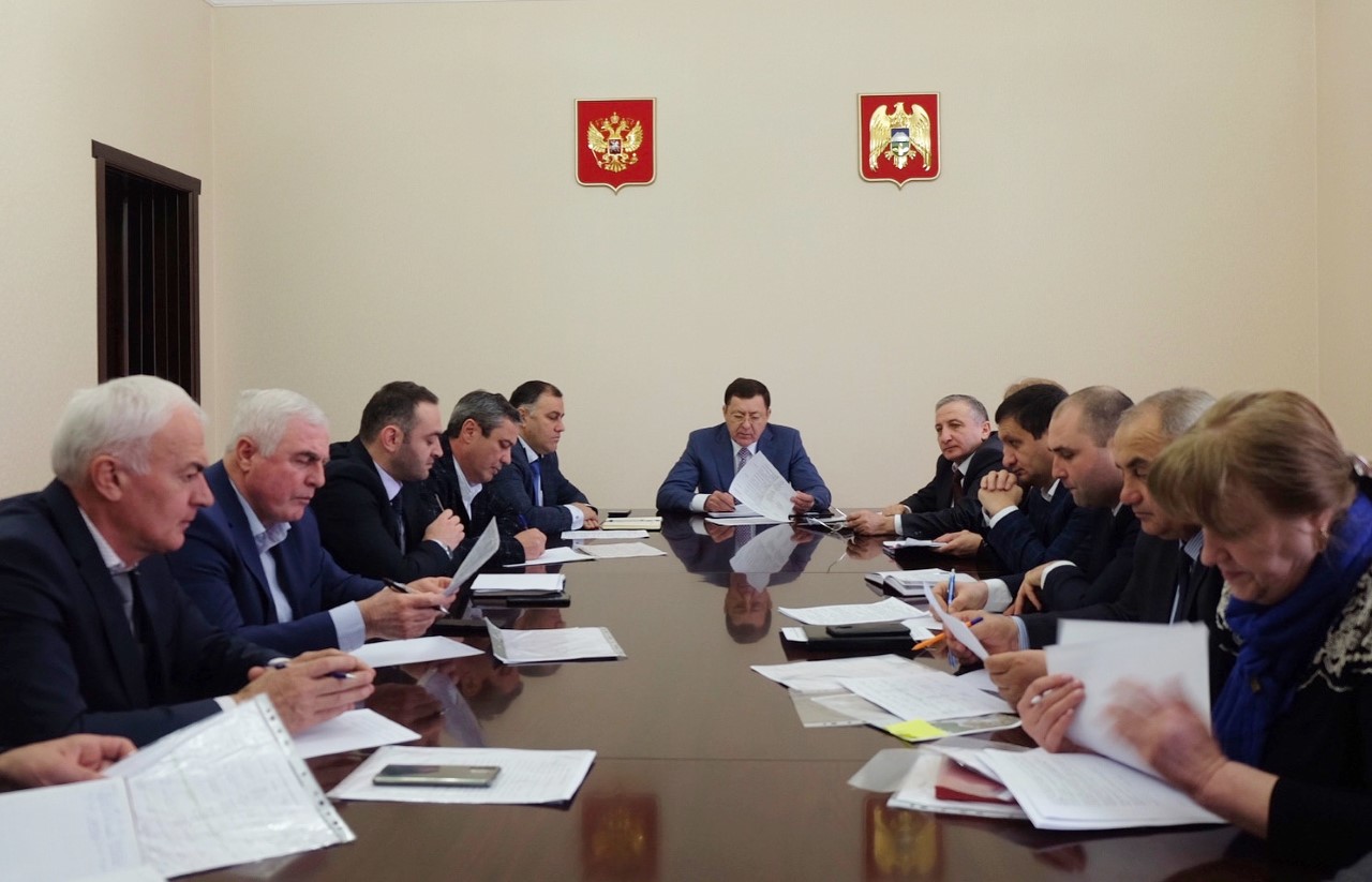 В Чегемском районе идут работы по благоустройству