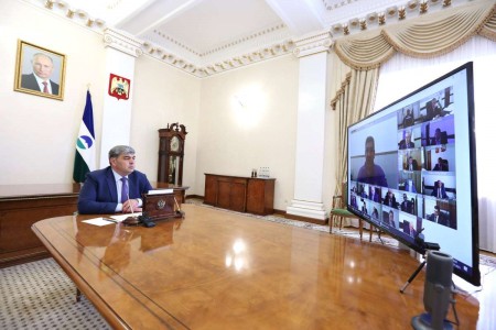 Глава КБР Казбек Коков провел оперативное совещание: электроснабжение восстановлено